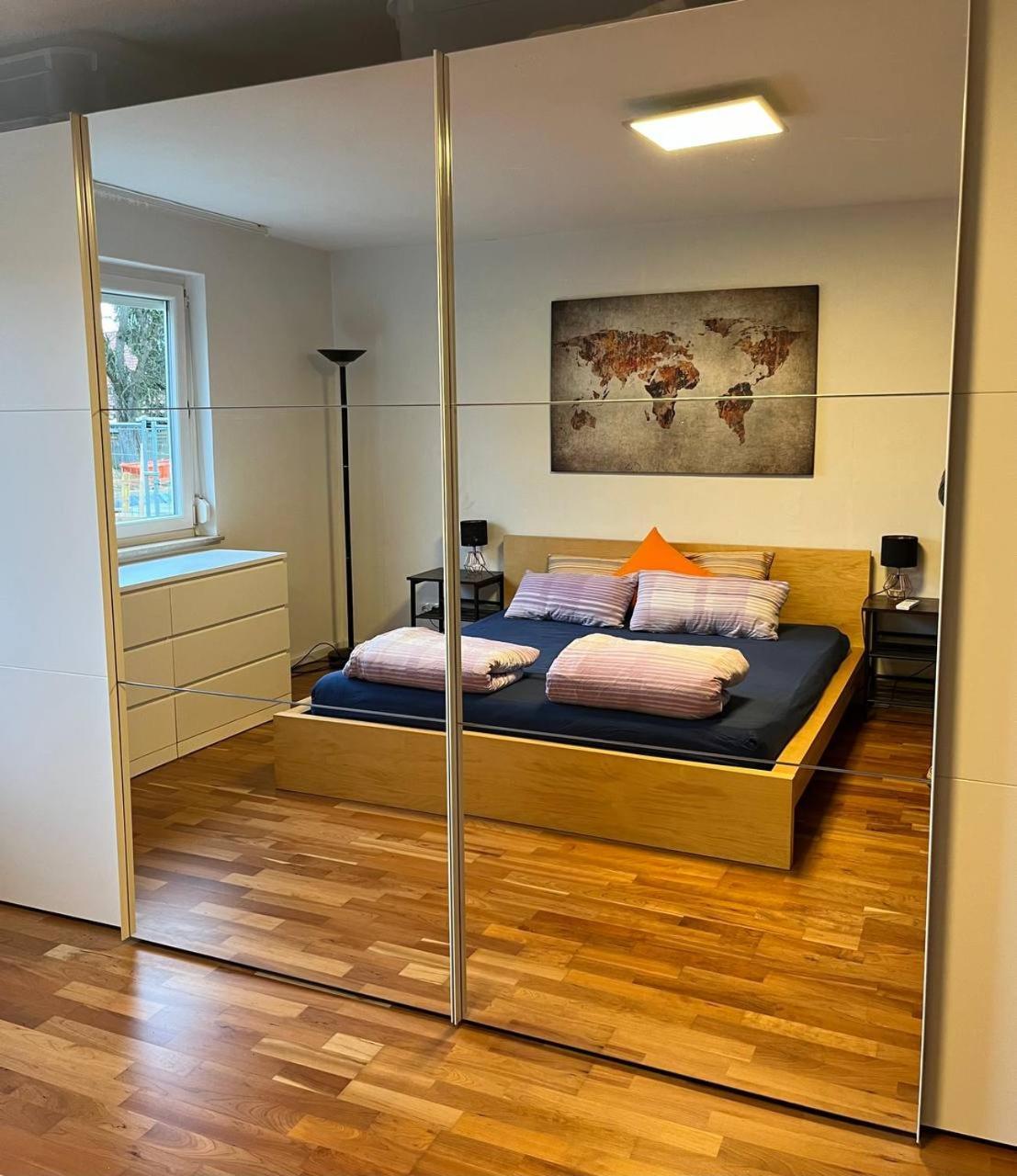 Gemuetliche 3 Zimmer Wohnung Mit Grosszuegiger Terrasse Im Gruenen ロイトリンゲン エクステリア 写真