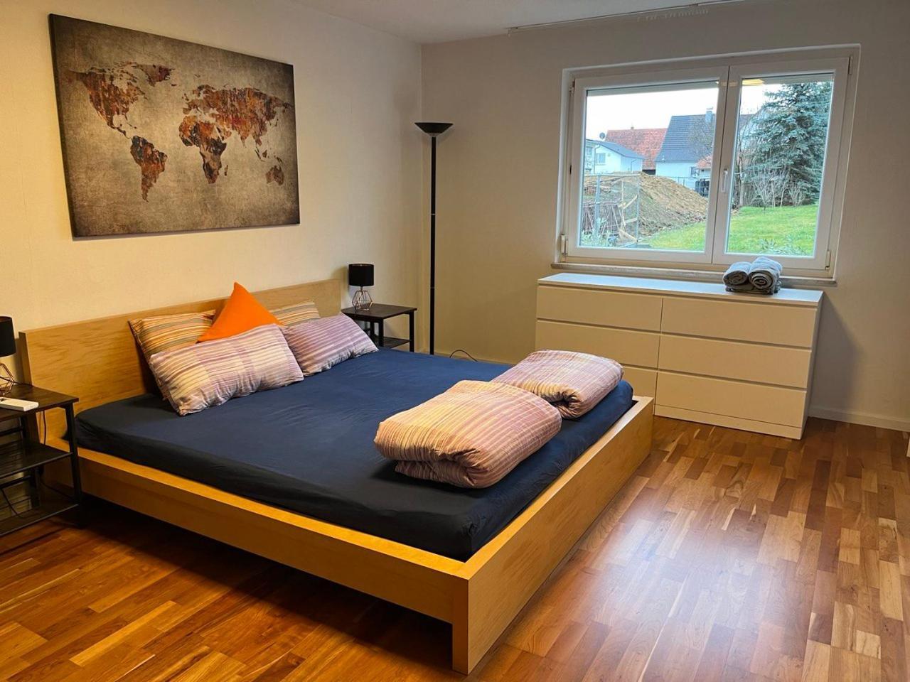 Gemuetliche 3 Zimmer Wohnung Mit Grosszuegiger Terrasse Im Gruenen ロイトリンゲン エクステリア 写真